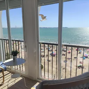 Primera Linea De Playa En Valdelagrana Apartamento